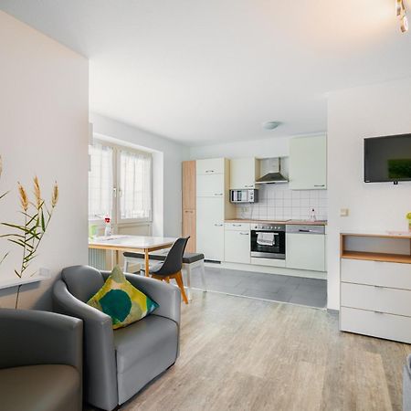 Apartment Enjoy รูสท์ ภายนอก รูปภาพ